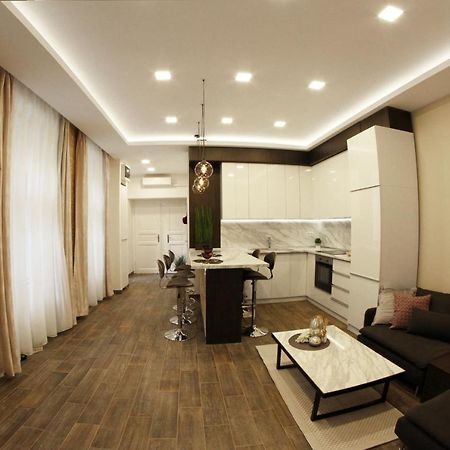 Luxus Design Elisabeth Apartment In The Center Budapest Exterior foto